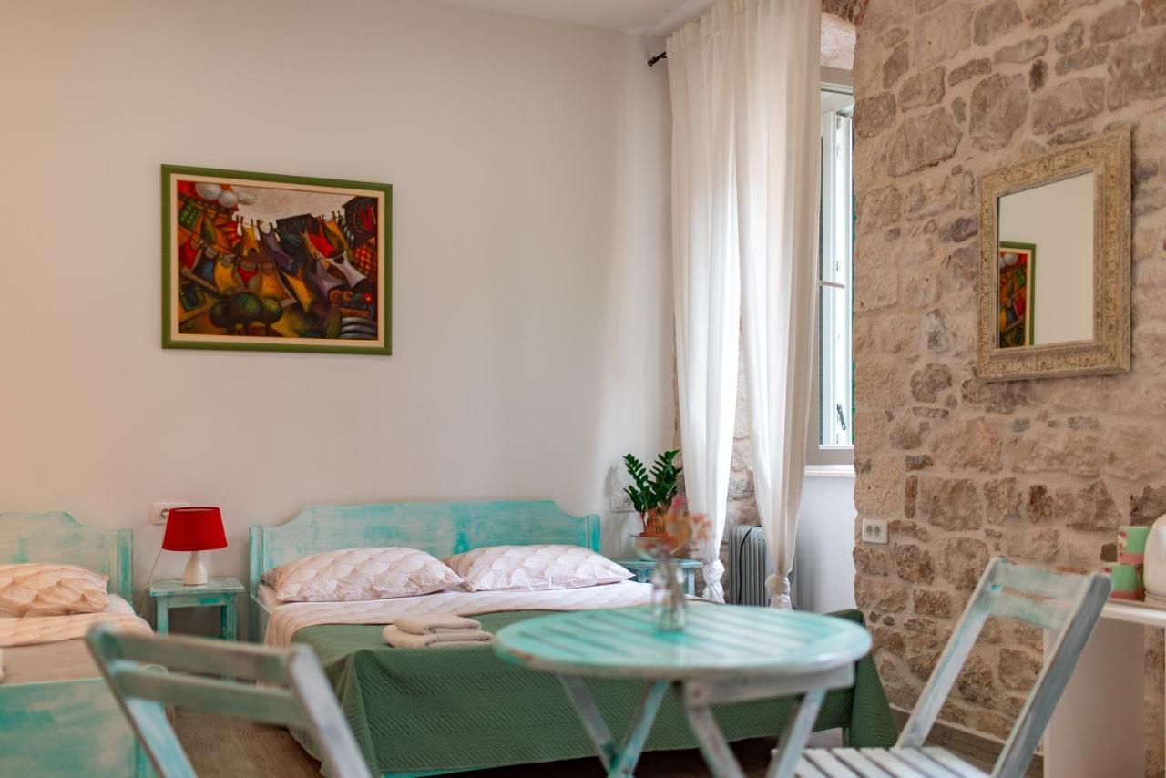 Rooms And Apartments Djanovic Split Zewnętrze zdjęcie