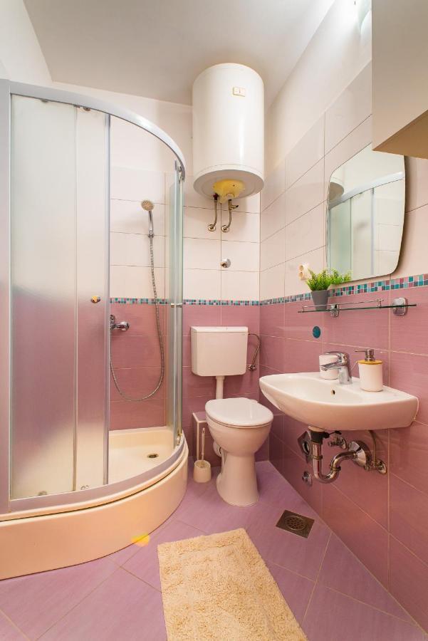 Rooms And Apartments Djanovic Split Zewnętrze zdjęcie