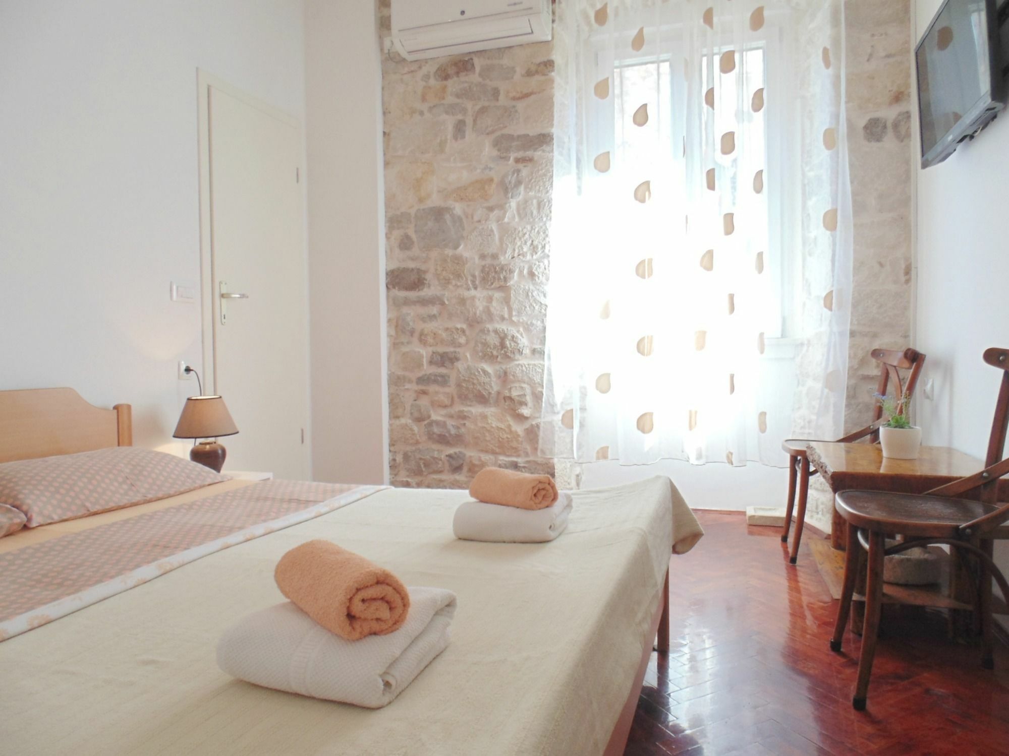 Rooms And Apartments Djanovic Split Zewnętrze zdjęcie